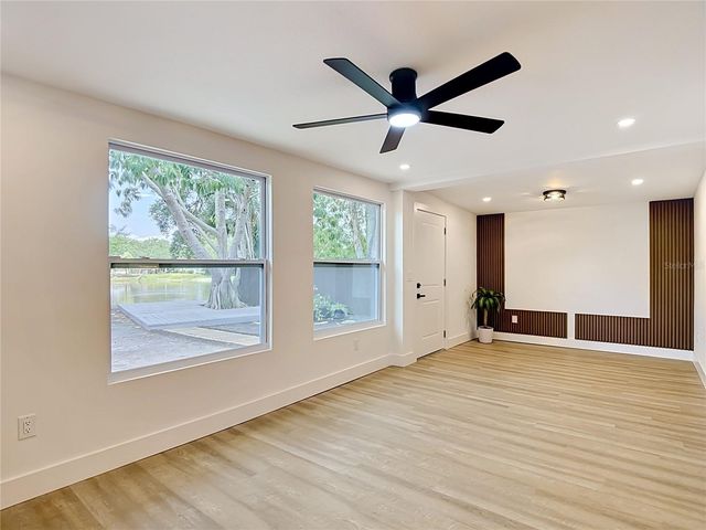 5013 S HESPERIDES STREET, Tampa, FL 33611