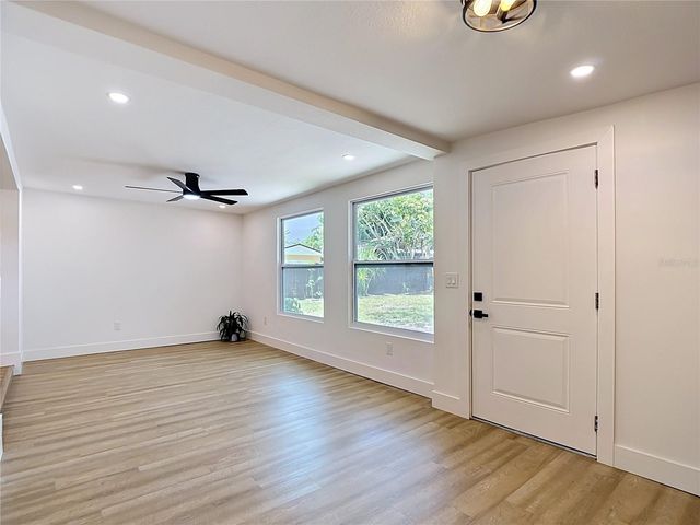 5013 S HESPERIDES STREET, Tampa, FL 33611