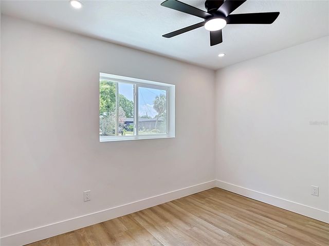 5013 S HESPERIDES STREET, Tampa, FL 33611