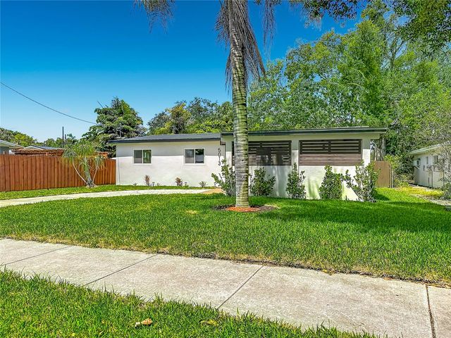 5013 S HESPERIDES STREET, Tampa, FL 33611