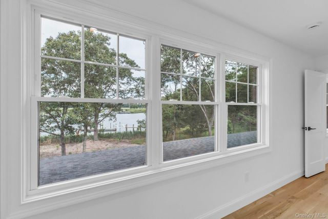255 Peconic Bay Boulevard, Aquebogue, NY 11901