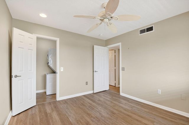 4248 Deste Court 304, Lake Worth, FL 33467