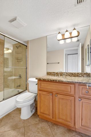 4248 Deste Court 304, Lake Worth, FL 33467