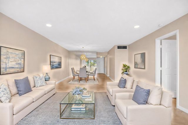 4248 Deste Court 304, Lake Worth, FL 33467