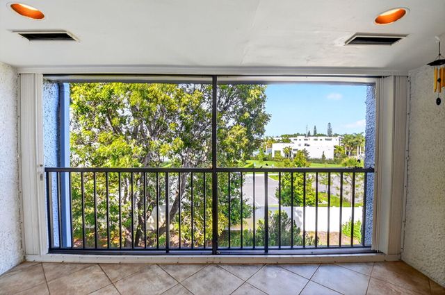 4248 Deste Court 304, Lake Worth, FL 33467