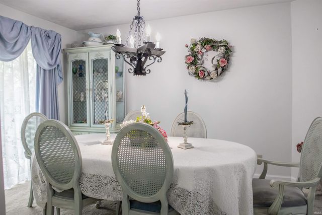 584 Trinton Circle, Bedford, IN 47421