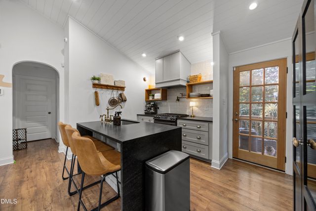 1020 E Jones Street, Raleigh, NC 27601