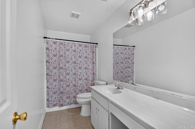 20 Pamela Lane, Sherwood, AR 72120