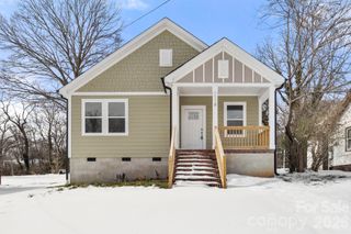 1118 Lerain Court, Statesville, NC 28677