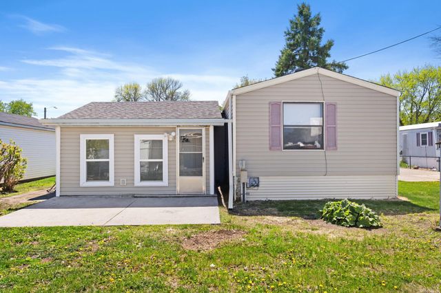 2210 Sundet Lane, Faribault, MN 55021