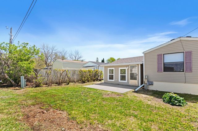 2210 Sundet Lane, Faribault, MN 55021