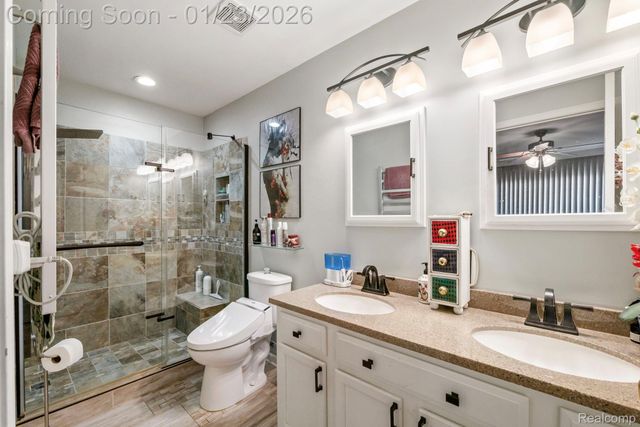 1295 Edelweiss Lane, Waterford Charter Township, MI 48327