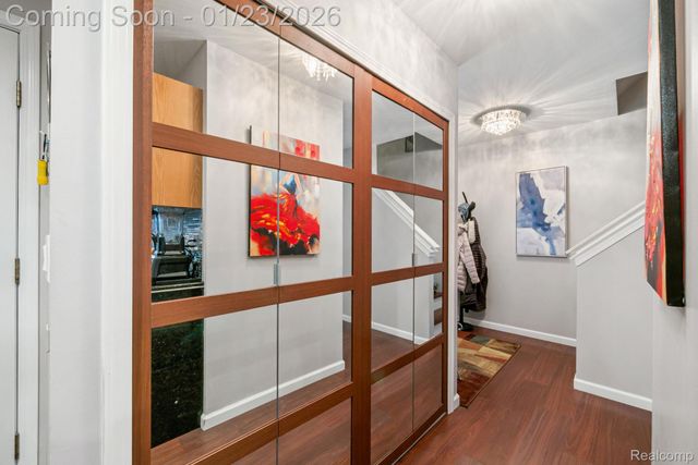 1295 Edelweiss Lane, Waterford Charter Township, MI 48327