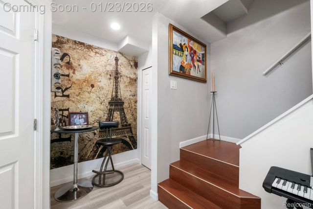 1295 Edelweiss Lane, Waterford Charter Township, MI 48327