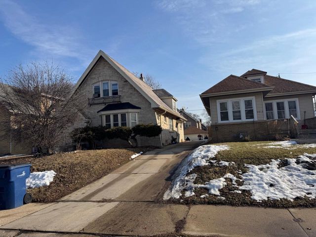 2816 N 62nd STREET, Milwaukee, WI 53210
