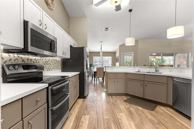 10020 SW 47TH AVENUE, Ocala, FL 34476