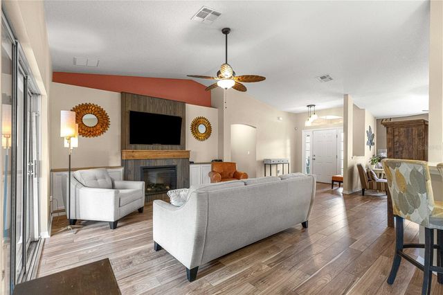 10020 SW 47TH AVENUE, Ocala, FL 34476