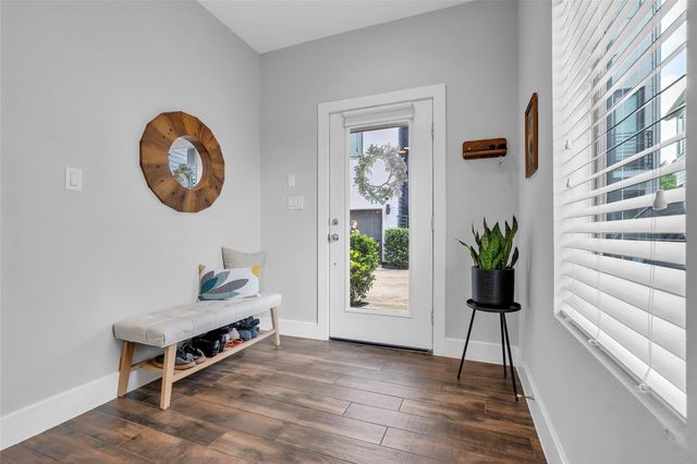 961 Saint Augustine Street, Houston, TX 77023