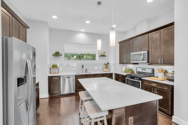 961 Saint Augustine Street, Houston, TX 77023