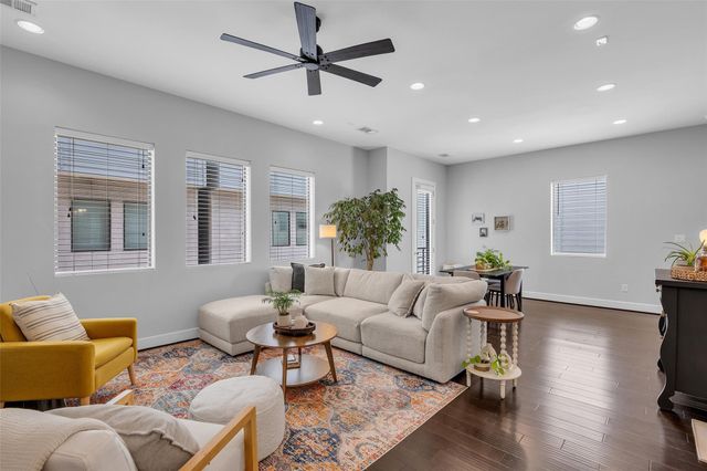 961 Saint Augustine Street, Houston, TX 77023