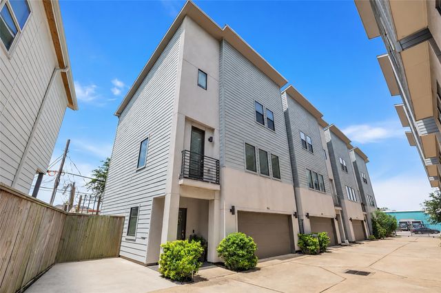 961 Saint Augustine Street, Houston, TX 77023