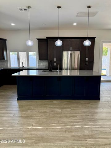 8702 E SAN ARDO Drive, Scottsdale, AZ 85258
