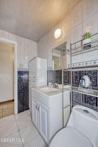 4930 EDNA Avenue, El Paso, TX 79905