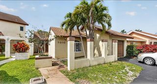 7010 SW 103rd Place, Miami, FL 33173