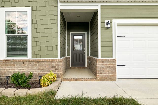 3028 Oscar Dr, White House, TN 37188