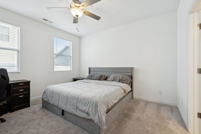 3028 Oscar Dr, White House, TN 37188