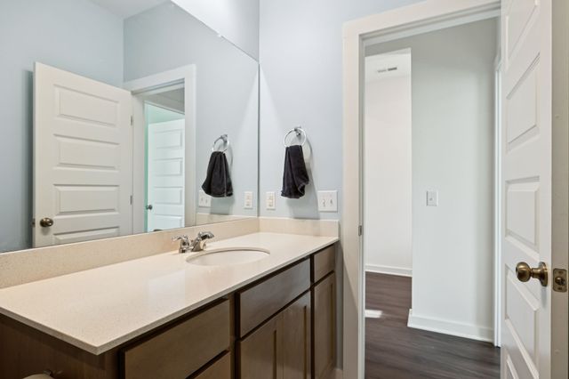 3028 Oscar Dr, White House, TN 37188