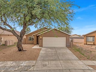 7828 S Lauder Street, Tucson, AZ 85747