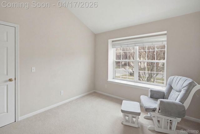 5503 Elmhurst Drive, Trenton, MI 48183