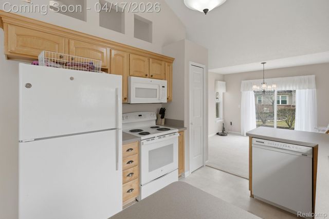 5503 Elmhurst Drive, Trenton, MI 48183