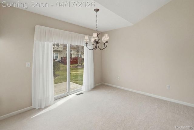 5503 Elmhurst Drive, Trenton, MI 48183