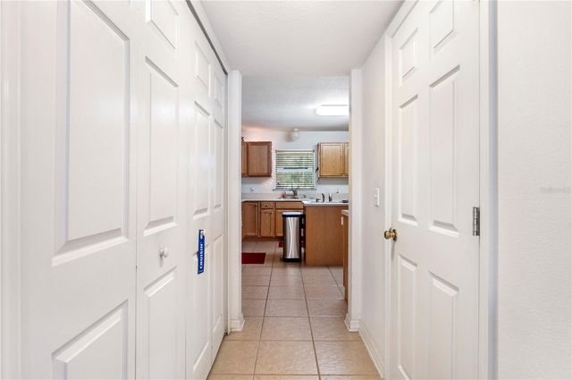 2927 SE 46TH AVENUE, Ocala, FL 34480