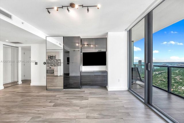 1300 S Miami Avenue 4807, Miami, FL 33130