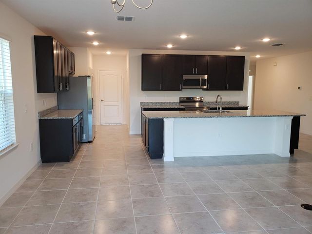 10621 SW Vasari Way, Port St. Lucie, FL 34987