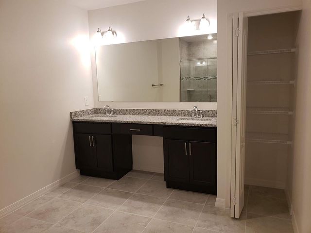 10621 SW Vasari Way, Port St. Lucie, FL 34987