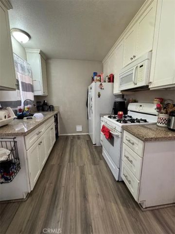 14888 Ivy, Fontana, CA 92335