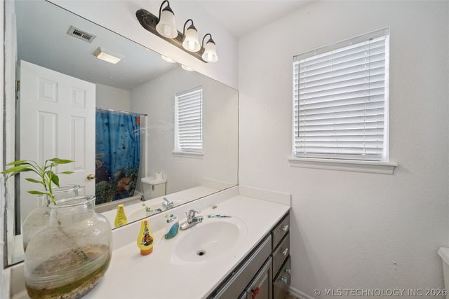 8140 Silverado Road, Claremore, OK 74019