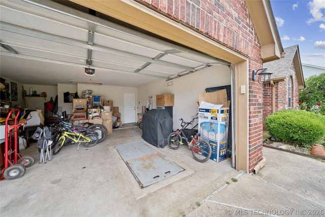 8140 Silverado Road, Claremore, OK 74019