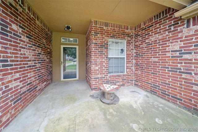 8140 Silverado Road, Claremore, OK 74019