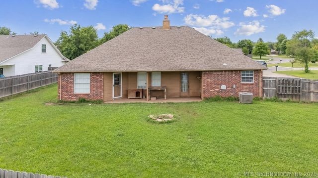 8140 Silverado Road, Claremore, OK 74019
