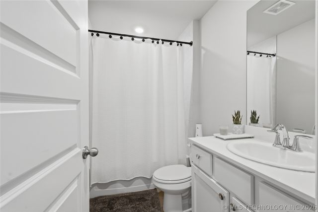 10121 E 132 Street S, Bixby, OK 74008
