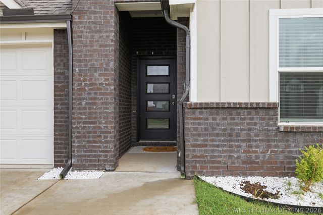 10121 E 132 Street S, Bixby, OK 74008