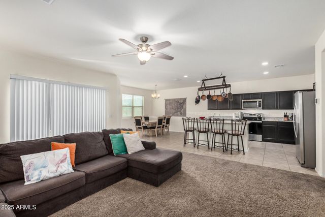 5227 E IRIDIUM Way, San Tan Valley, AZ 85143