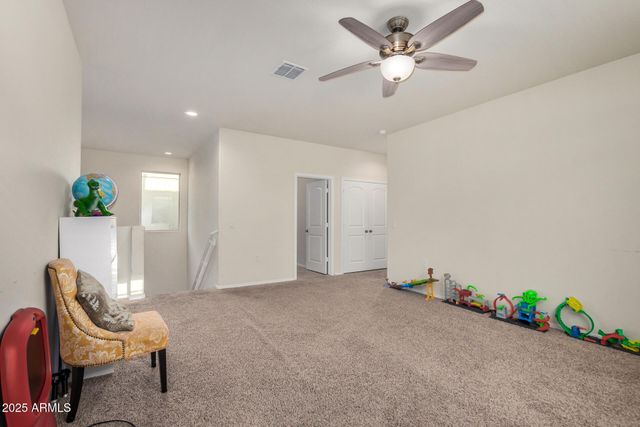 5227 E IRIDIUM Way, San Tan Valley, AZ 85143