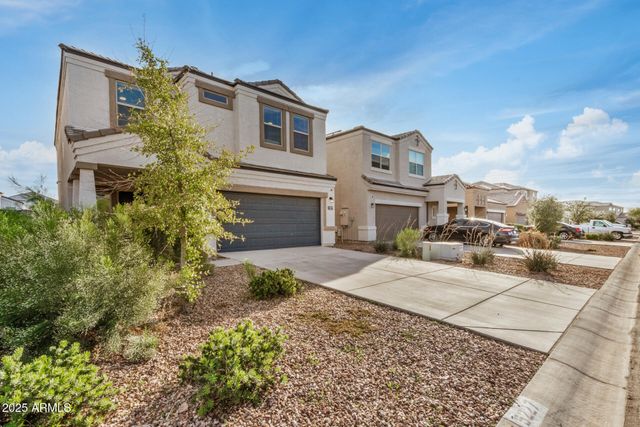 5227 E IRIDIUM Way, San Tan Valley, AZ 85143