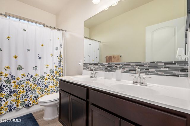 5227 E IRIDIUM Way, San Tan Valley, AZ 85143